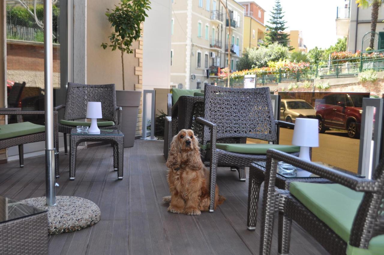 Hotel San Marco Vasto Bagian luar foto